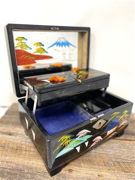 vintage japanese lacquer jewelry box